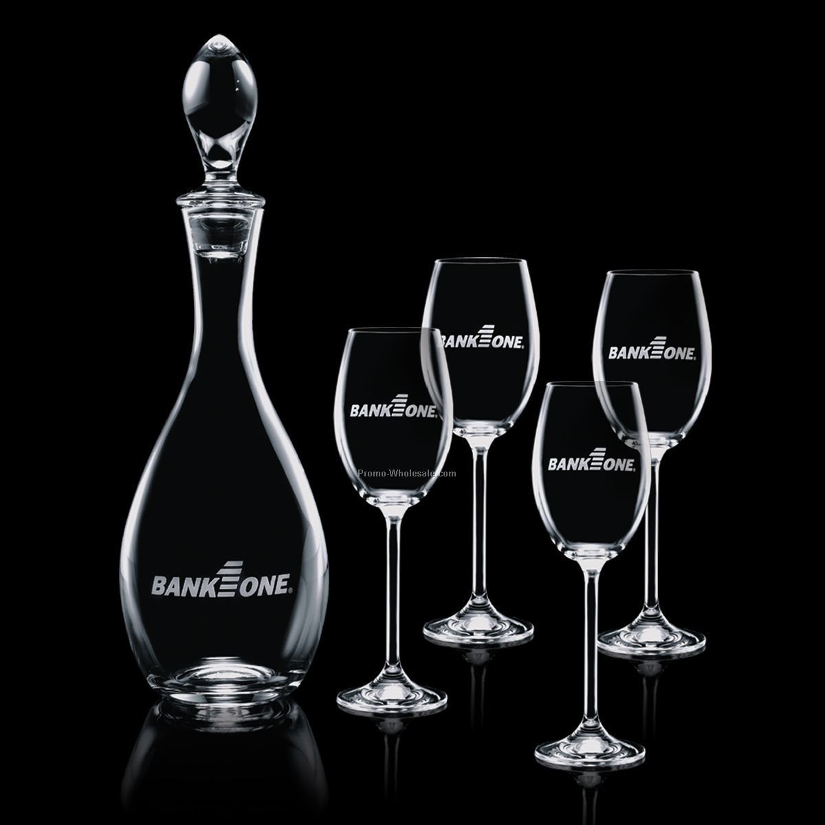 32 Oz. Malvern Decanter & 4 Wine Glasses