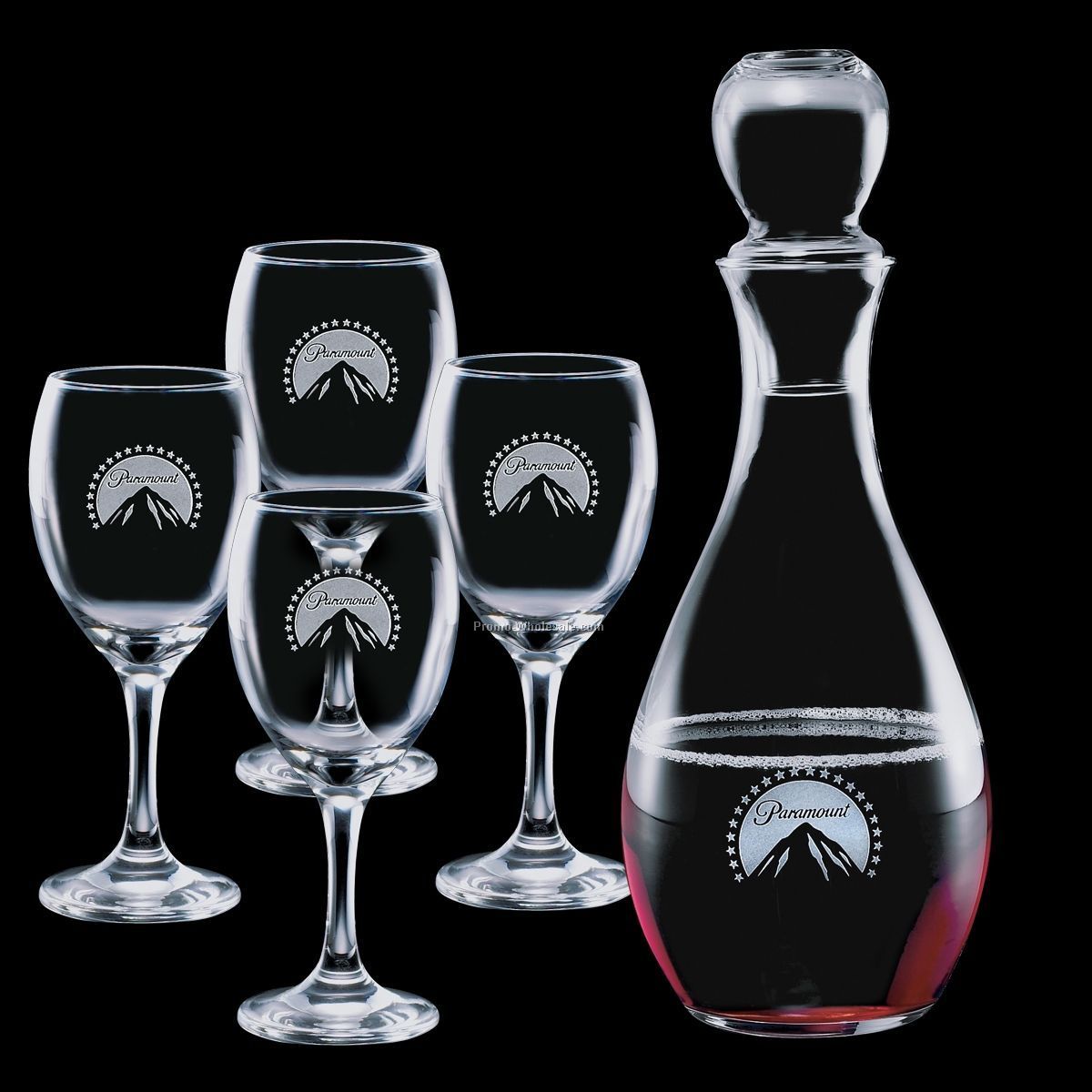33 Oz. Carberry Decanter & 4 Wine Glasses