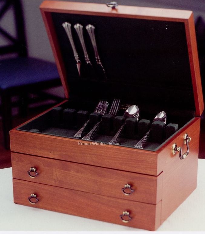 Bristol Grande Flatware Chest/ Cherry