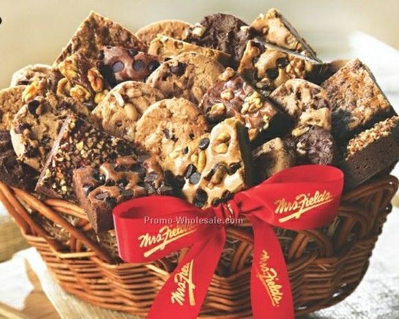 Cookies And Brownies Basket W/ 12 Cookies & 12 Brownies