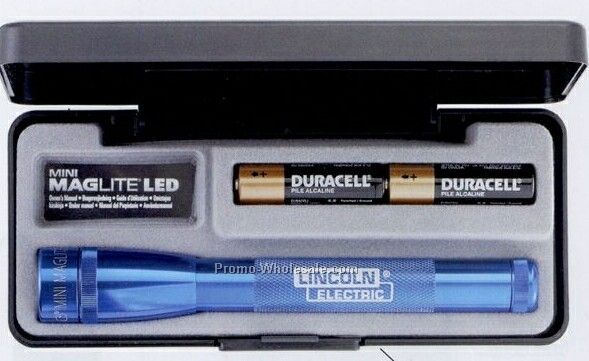 Blue Mag-lite 2 AA LED Flashlight With Presentation Gift Box