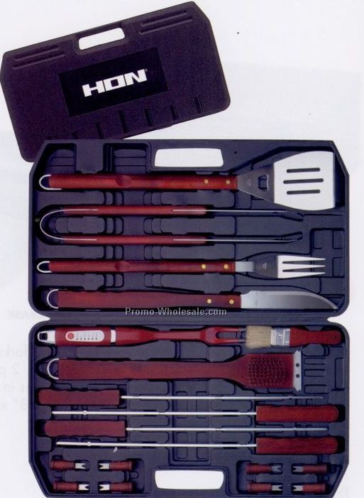 Chefmaster 20-piece Bbq Tool Set With Molded Case (Standard Service)