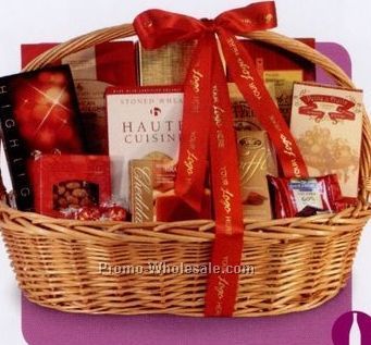 Holiday Crowd Pleaser Gift Basket