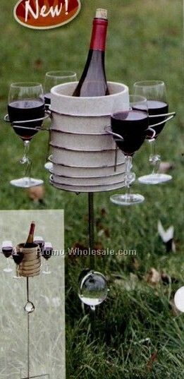 Holds 4 wine glasses (not