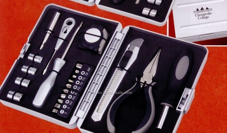 6-1/4"x4-3/4" 9 Piece Tool Set With Pliers, Socket Set, Tape Measure, Knife