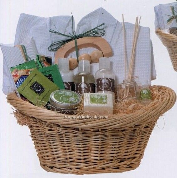 Earth Botanical Natural Spa Basket