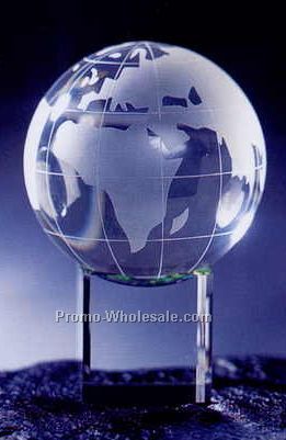 Embedded Globe With Rainbow Base (1-3/4"x1-3/4")