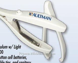 Medically Relevant Nasal Speculum W/ Light