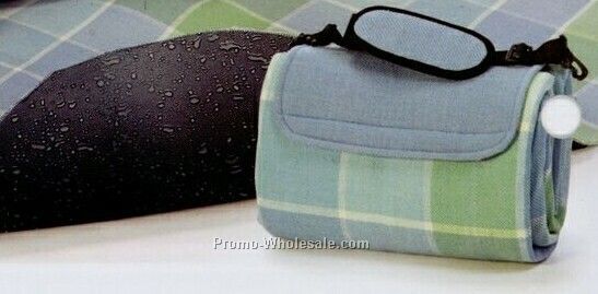 Picnic Plus 68"x82" Plaid Mega Mat W/ Shoulder Strap (Blue Bayou)