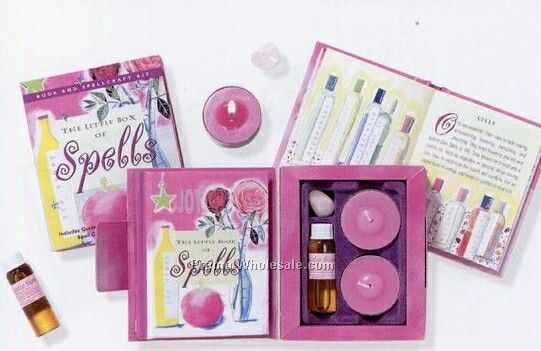 Petites Plus The Little Box Of Spells- Book & Kit