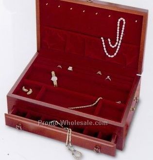 Royale Jewelry Chest