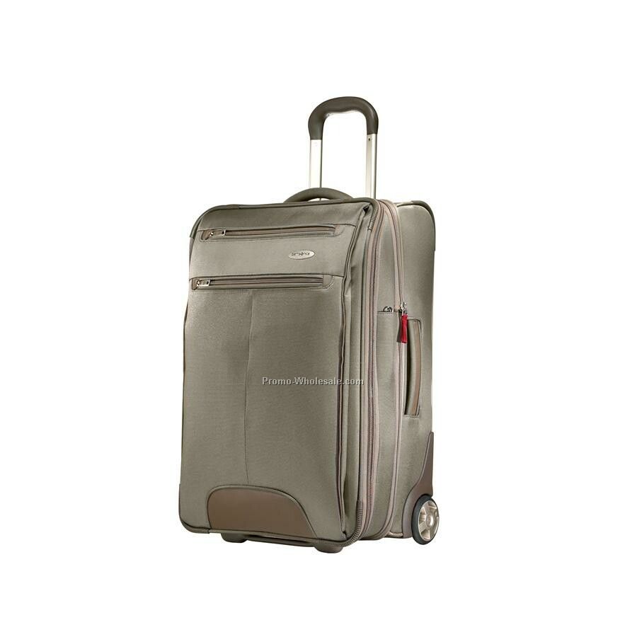 Solana 22 Upright Luggage