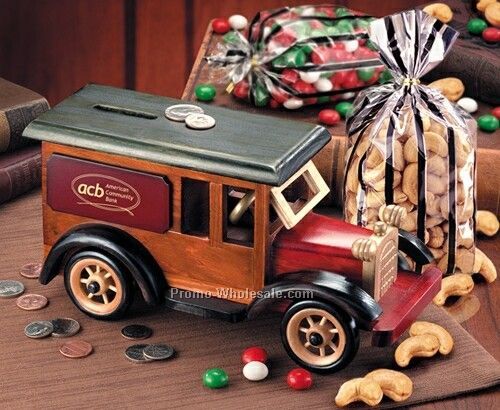 Extra Fancy Jumbo Cashews & Chocolate Gourmet Mint In 1939 Armored Car Bank