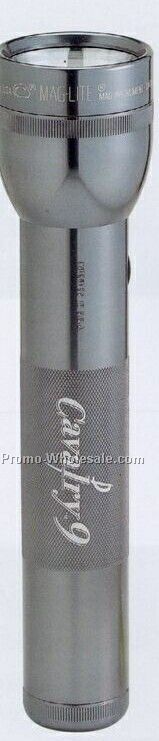 Gray Mag-lite 2 D LED Flashlight