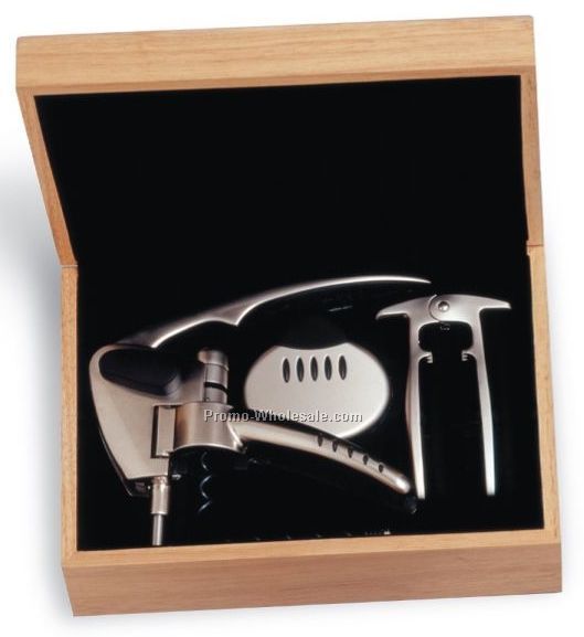 Swift Set Deluxe In Natural Wood Box W/ Champagne Opener