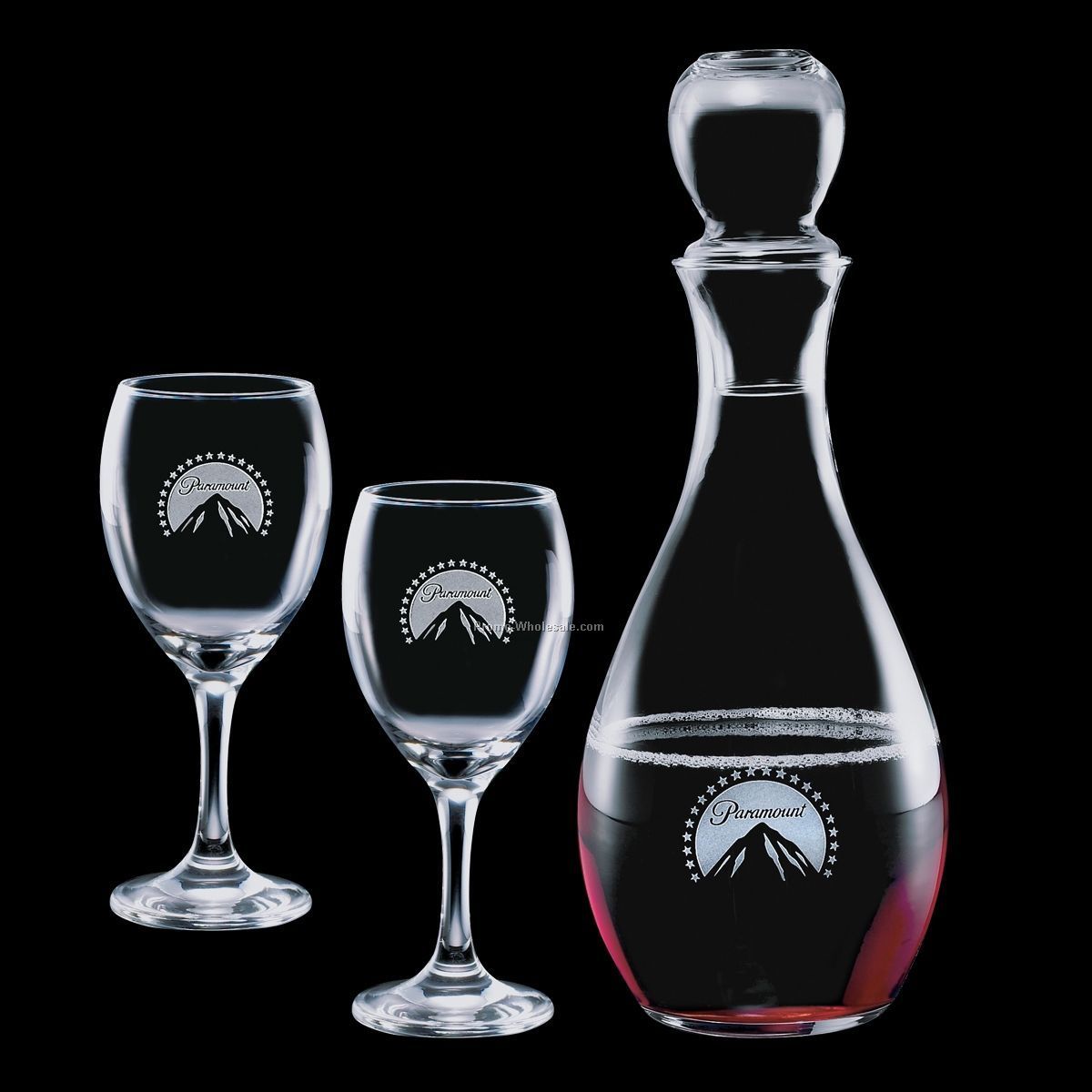 33 Oz. Carberry Decanter & 2 Wine Glasses