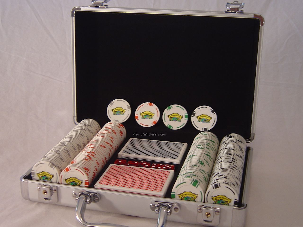 Silver Aluminum 200 Chip Set (4-color)