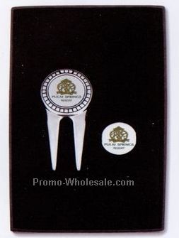 Standard Boxed Set W/ Divot Tool & 2 Ball Markers
