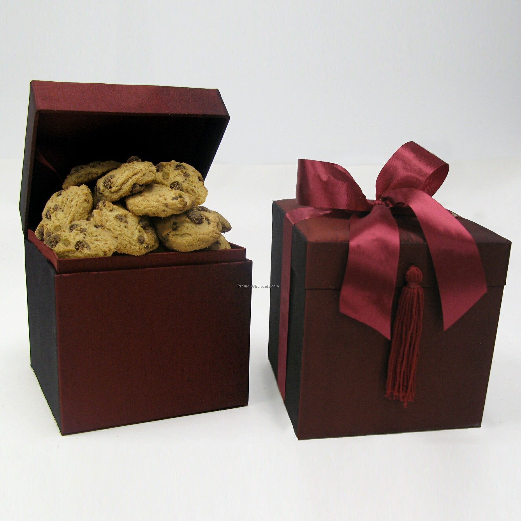 Burgundy Tassel Gift Box