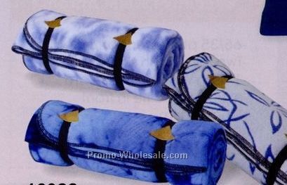 100% Polyester Printed Fleece Blanket W/ Elastic Carrying Strap