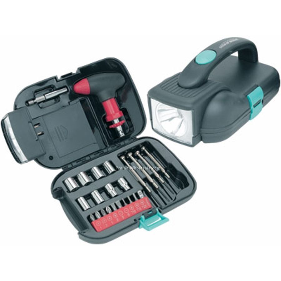 Ruff Ready 25-piece Tool Kit With Light