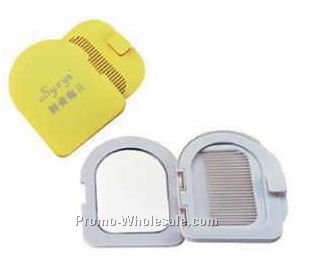 3-1/2"x2-4/5"x2/5" Plastic Arch Mirror And Comb