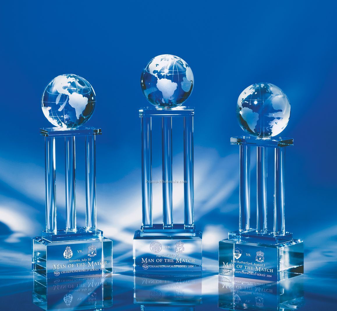 4"x 10-3/4"x 2-3/4" Crystal Triple Hold On The World Award With Globe