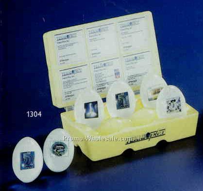 5-1/2"x4-1/2"x4-5/8" Egg Carton With 1-1/4"dia X 2" Eggs Embedment / Awards