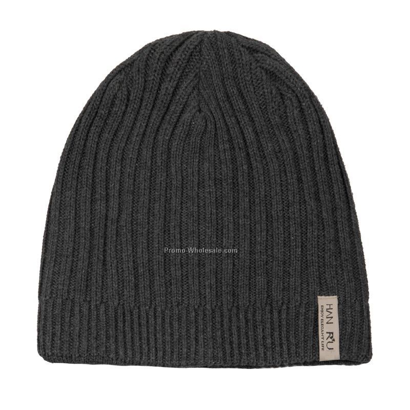 Black beanie with woven label