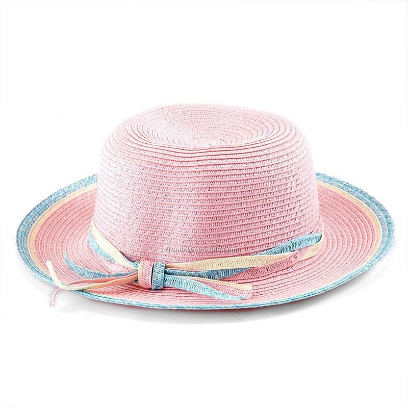 Gril's pink straw hat