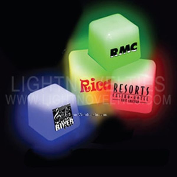 1-1/2" Glow Ice Cube - Red Glow