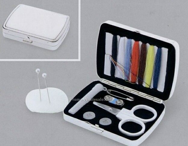 2-1/4"x3" Sewing Kit W/ Pouch