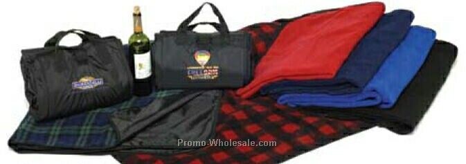 2-sided Nylon Fleece Carry Blanket