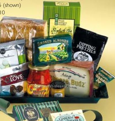 Savory Selections Gift Basket (6-person Service)