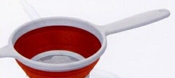 Collapsible Mesh Strainer (Red)