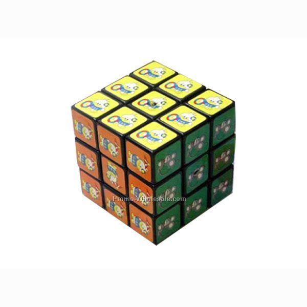 Revolving Magic Cube