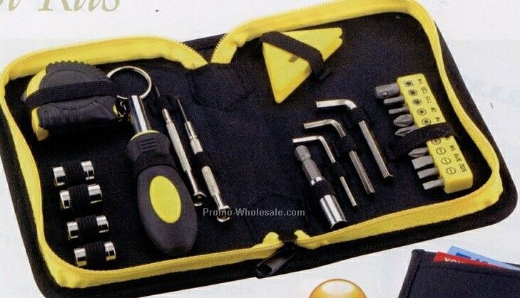 23 Piece Tool Set