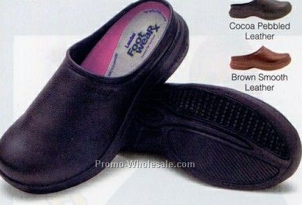 Contoured Fit Clog In Leather (5-11)