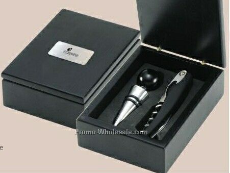 2 Piece Wine Accessory Set