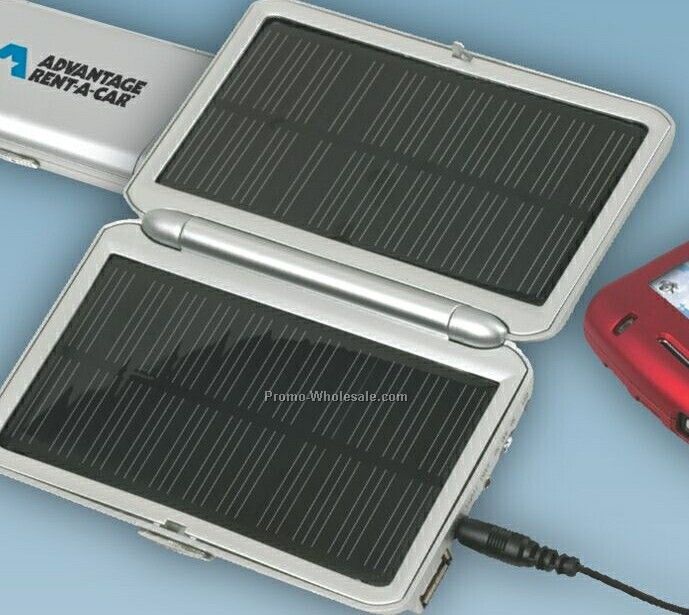 Deluxe Solar Charger