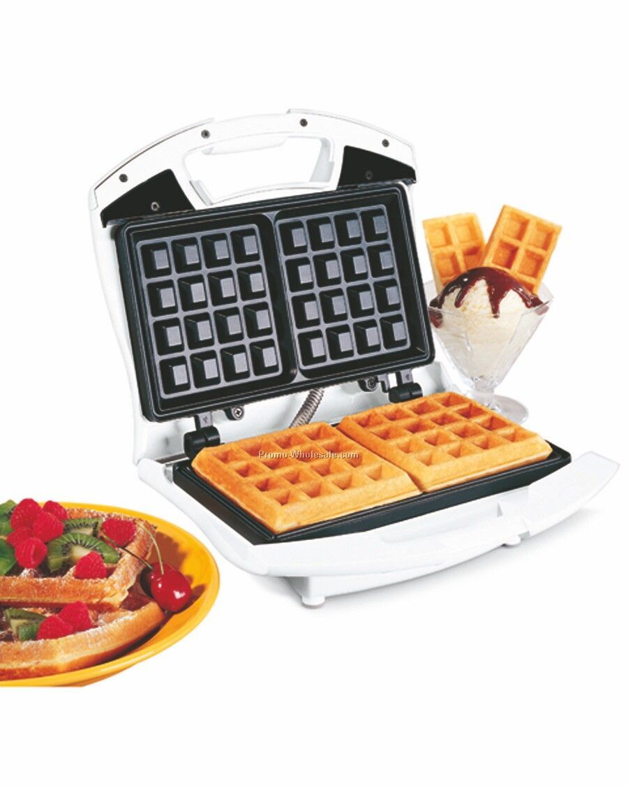 Hamilton Beach 2 Square Belgian Waffle Maker