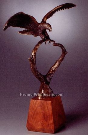 18-1/2"x15" Magnificence Eagle Sculpture