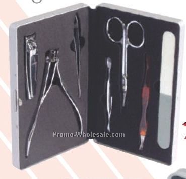 5-1/2"x3-1/4"x1" 7 Piece Manicure Set