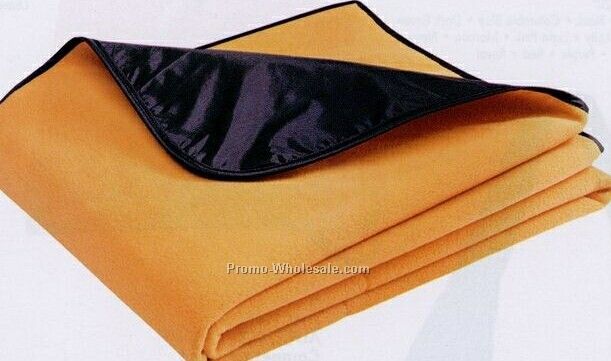Augusta Chill Fleece Blanket/ Taffeta Lined