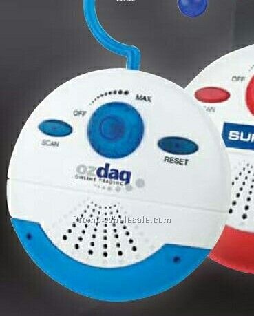 Giftcor Blue Hanging Shower Radio 4"x4"