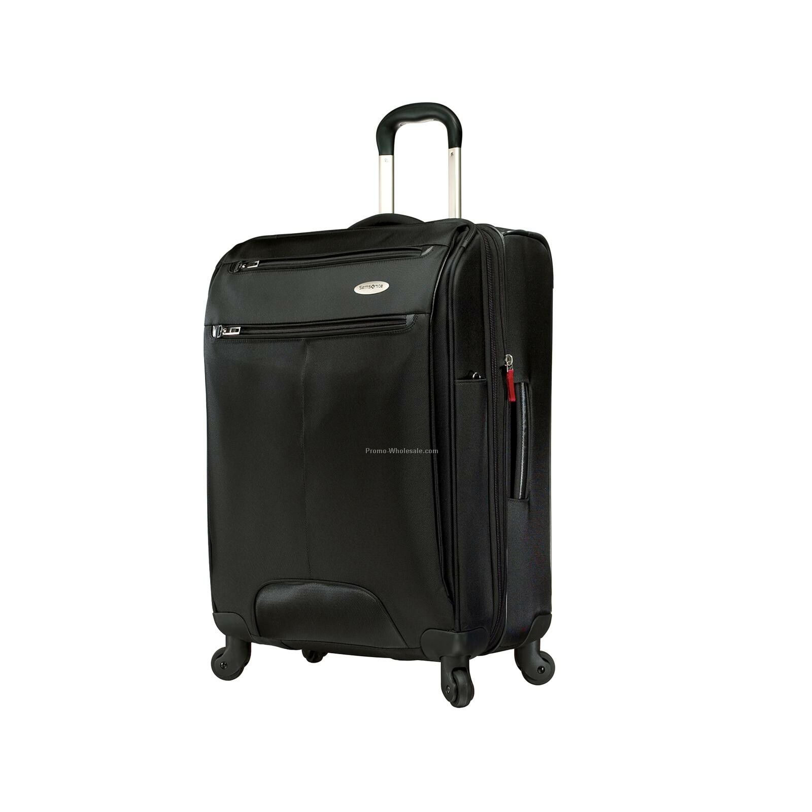 Solana 22" Spinner Upright Luggage