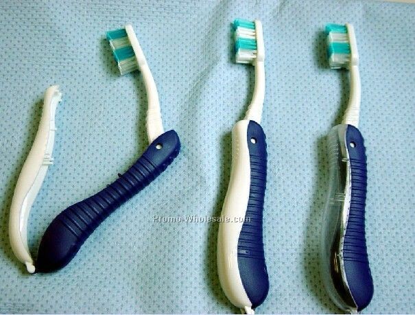 Useful Foldable Travel Toothbrush