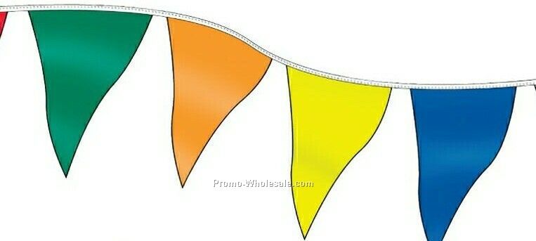 105' Stock Poly Pennants 24 Per String - Green/ White