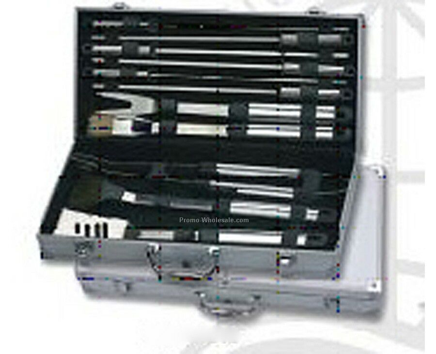 11-piece Bbq Set In Aluminum Case