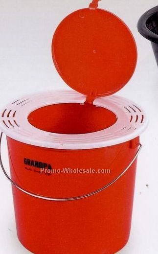 5 Qt. Minnow Bucket W/ Strainer Vent Lid